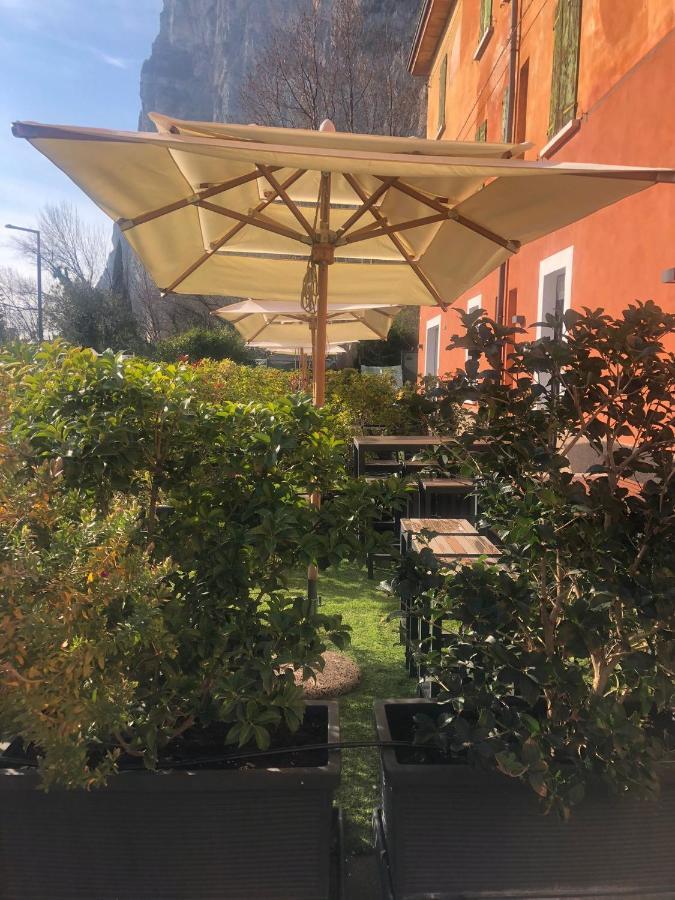 Antica Campione Rooms & Hostel Campione del Garda Exterior photo